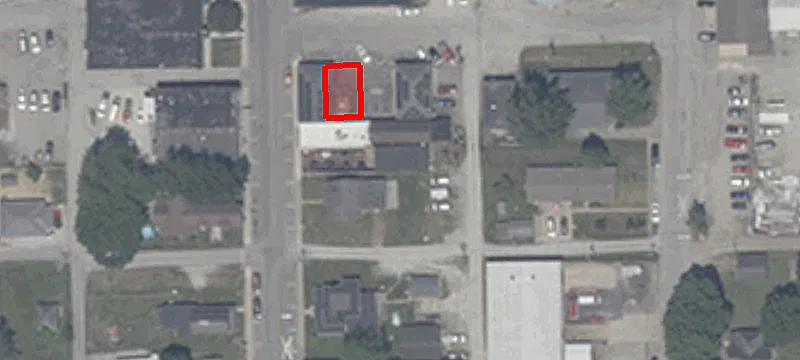 732 Main St