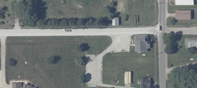 4998 County Rd 100th E