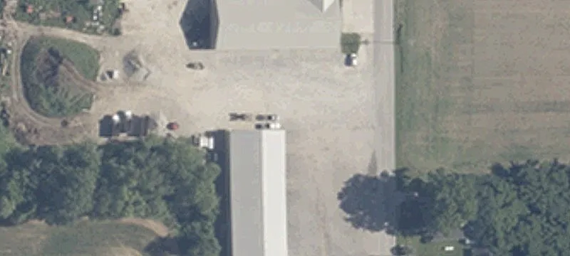 360 775th E