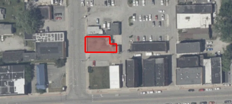 307 Commercial Ave