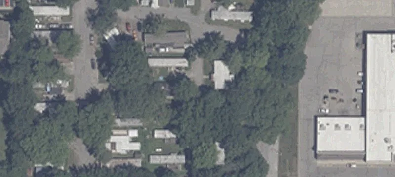 300 Nixon St