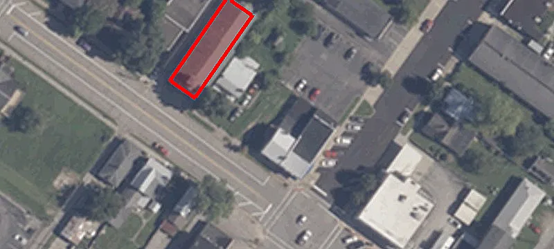 302 Main St