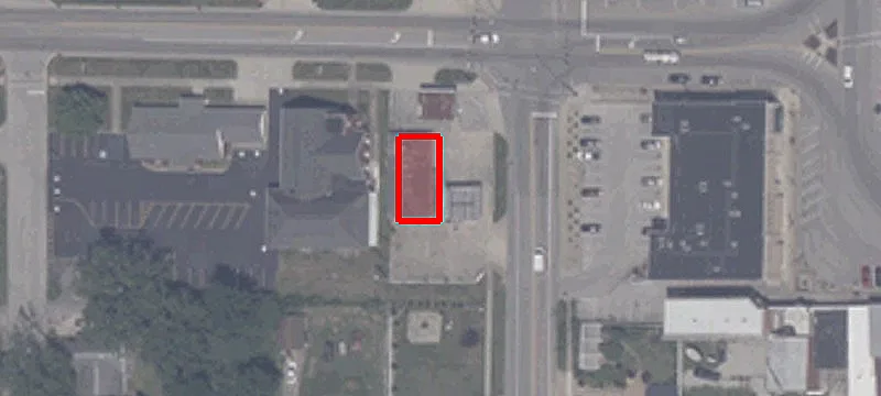 201 Main St