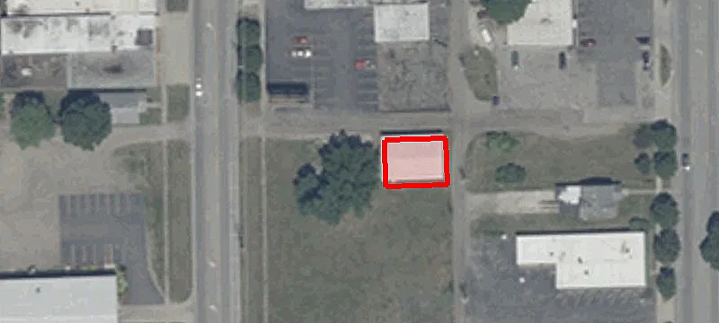 2614 Main St