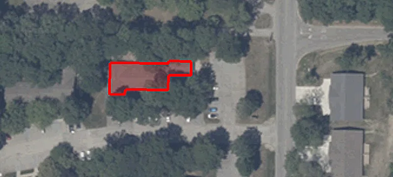 1401 Woodland Ave