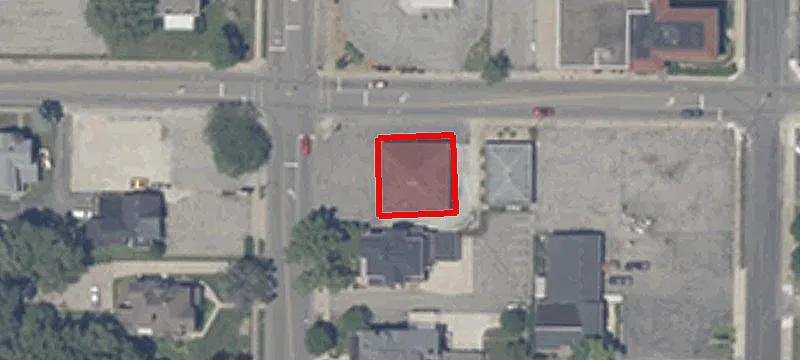 402 Main St