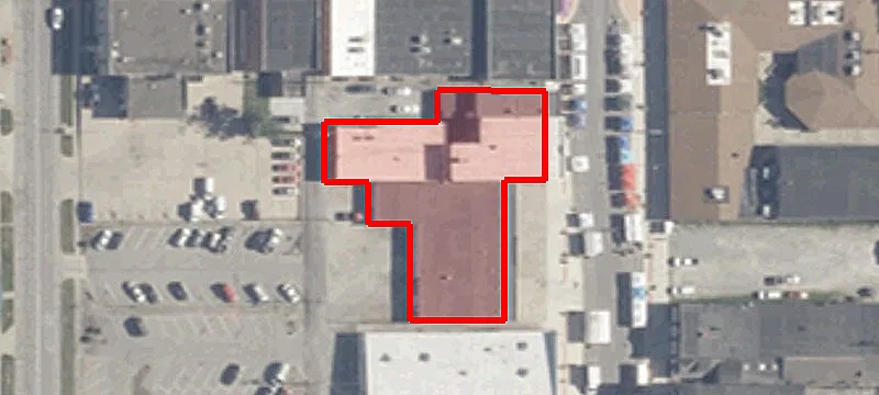122 Main St