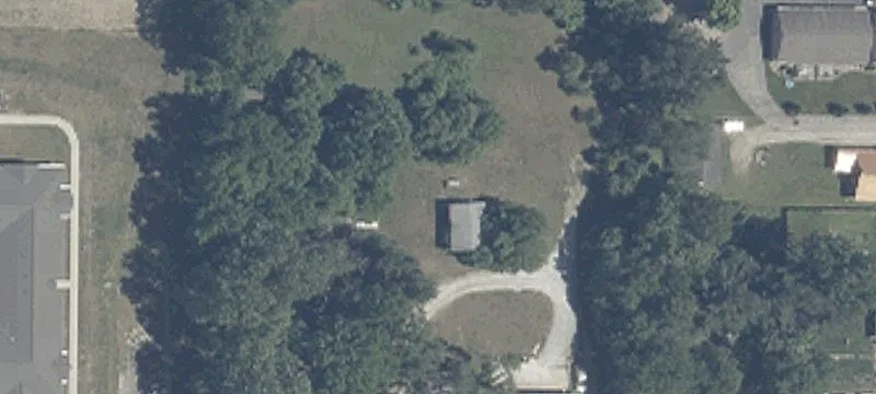 2520 Lk Ave