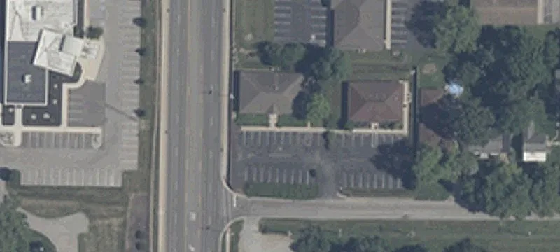 1002 Oak Dr