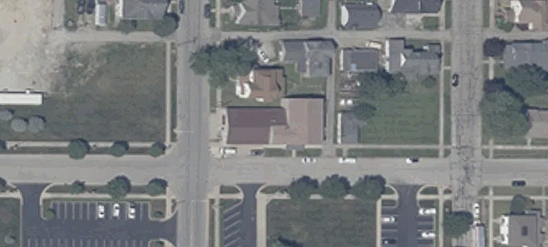 104 Superior St