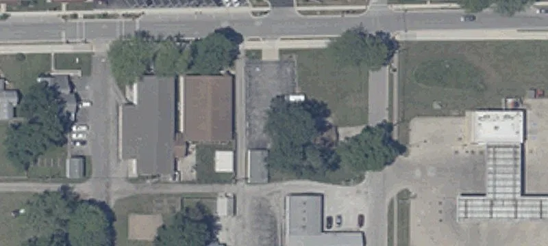 809 Main St