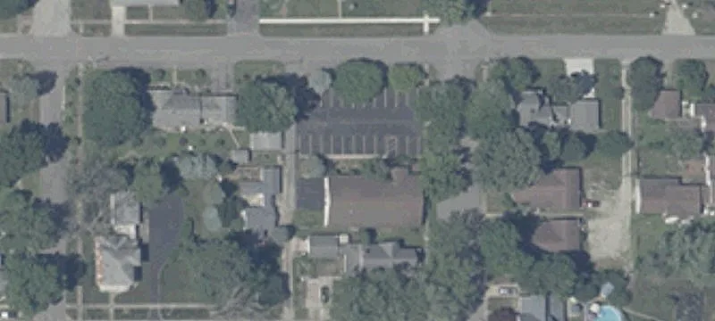 102 Luin St