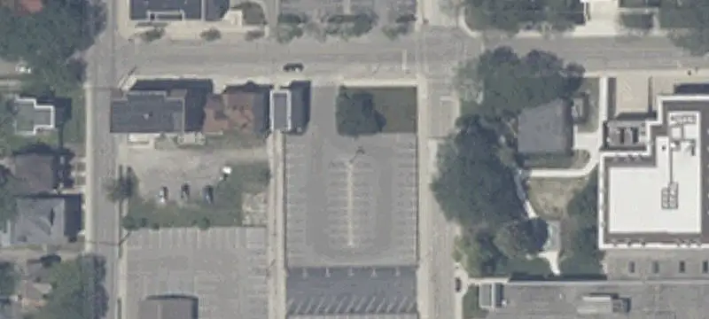 300 Blk W Charles St