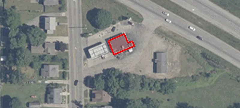 612 1st St