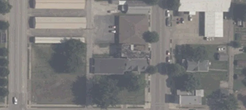 413 Main St
