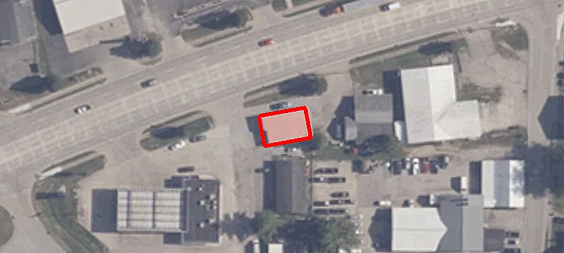 220 Lincoln Ave