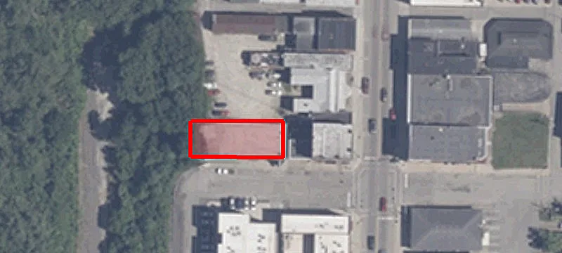 506 Main St