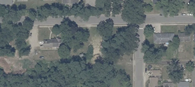 909 Lowell Ave