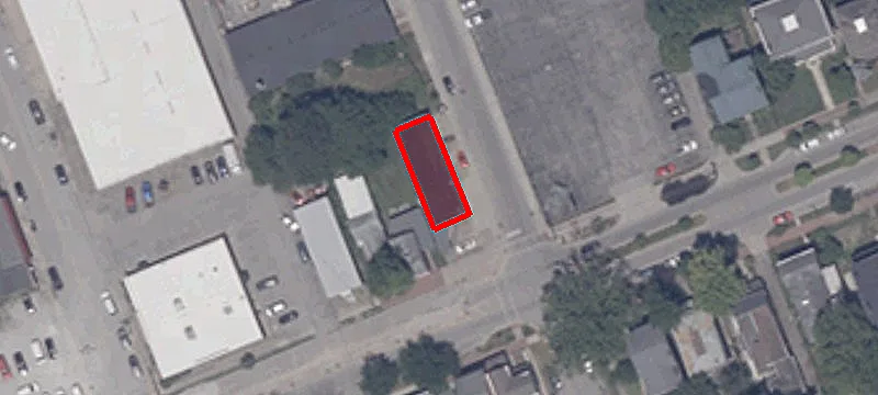 419 Main St