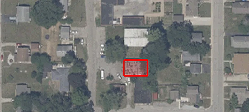 520 Van Spanje Ave