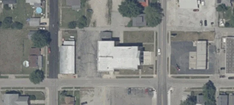 303 Walnut St