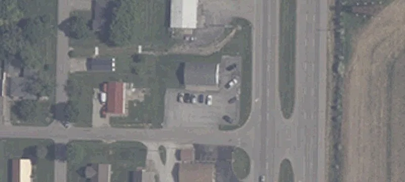 902 Vine St