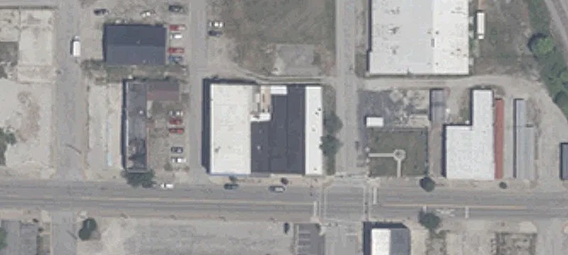 Meridian St