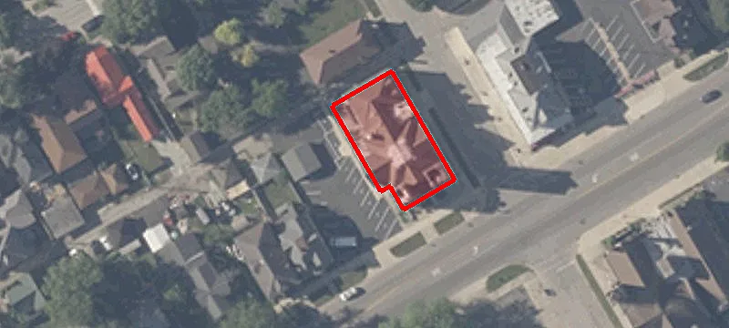 102 Main St