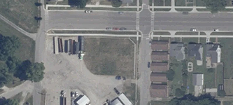 110 8th St