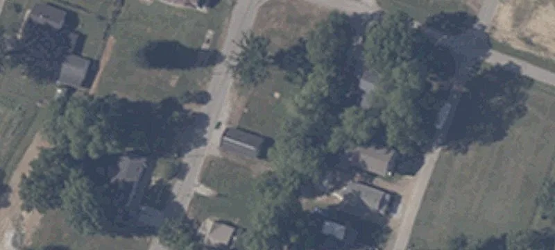 208 4th St