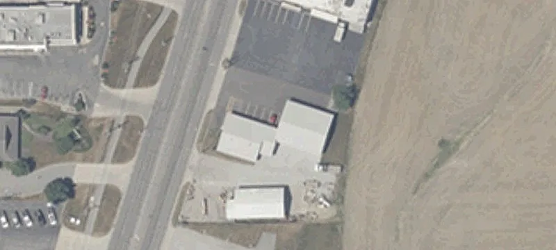 979 Main St