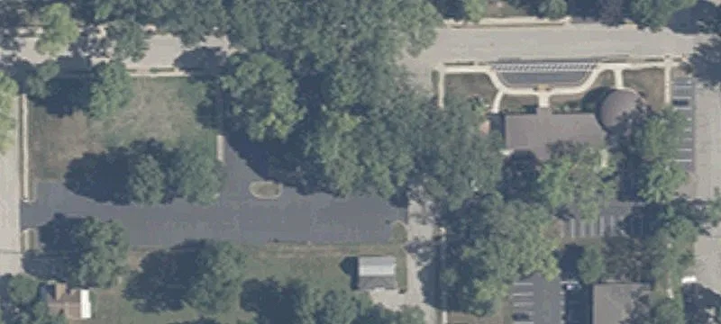 611 College Ave