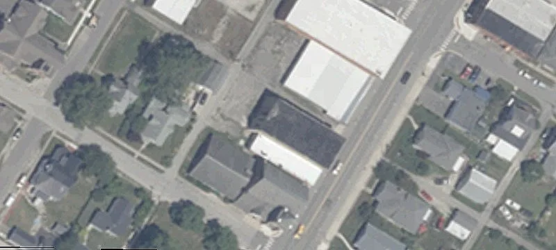 303 Main St