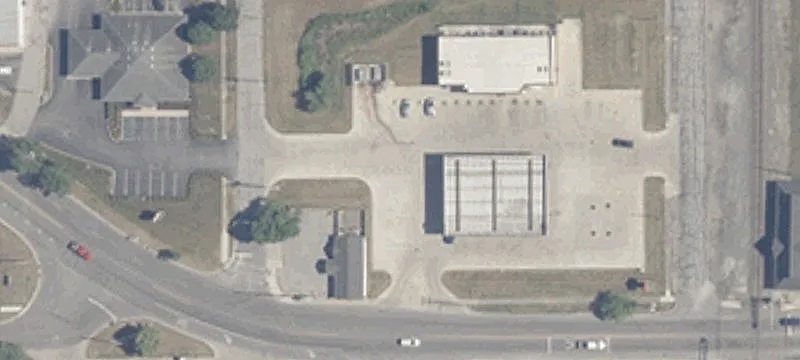 810 Main St