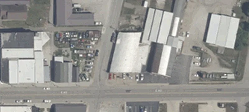 203 2nd St