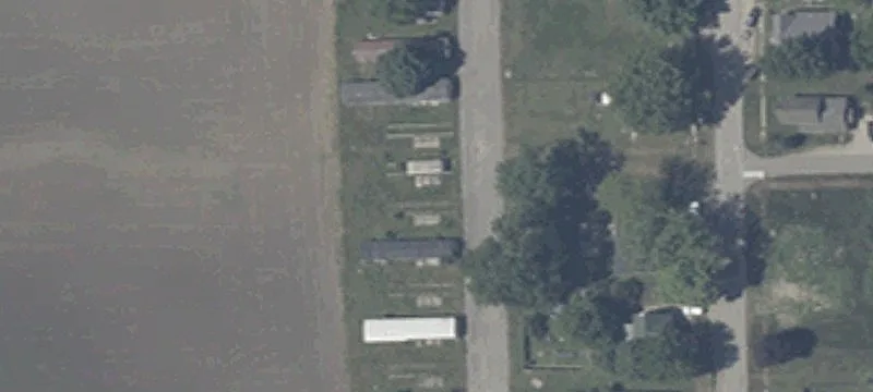 301 Main St