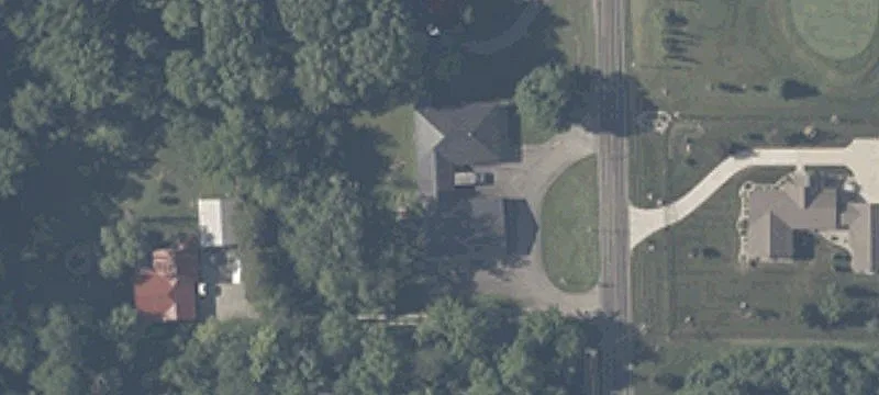 2106 Strawtown Pike