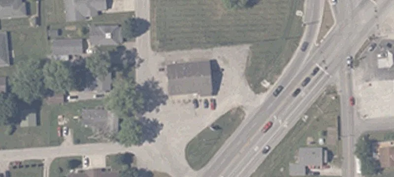 490 Morton Ave