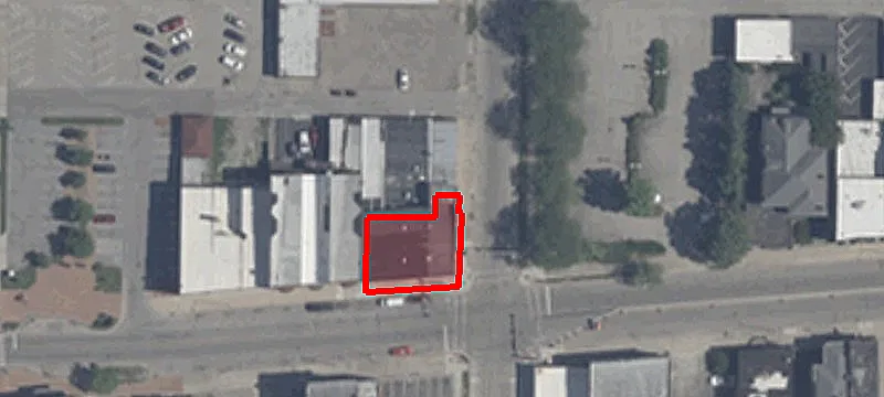 1036 Main St