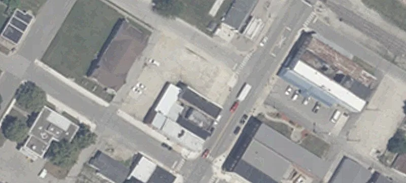 124 Main St