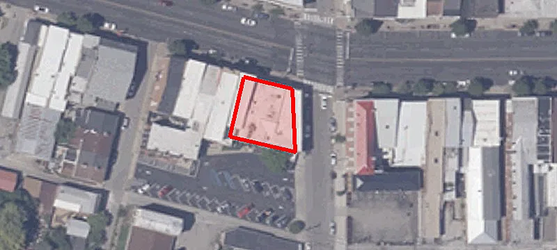 101 Main St
