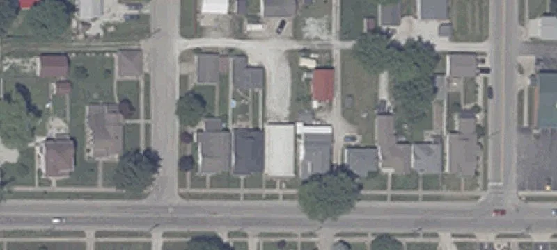 810 Main St