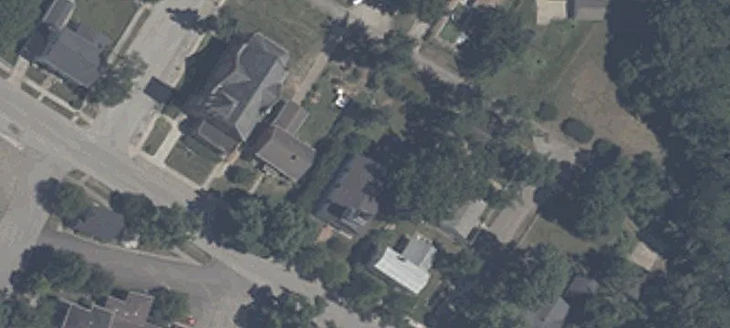 304 Main St