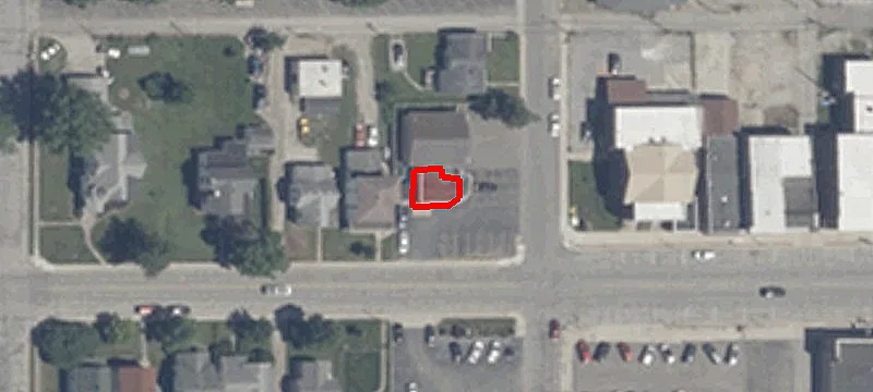 402 Van Buren St
