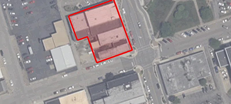 301 Main St