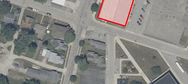 401 Main St