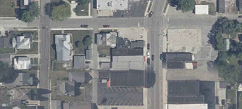 121 Main St