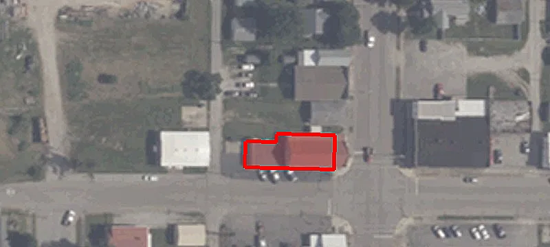 1005 Main St