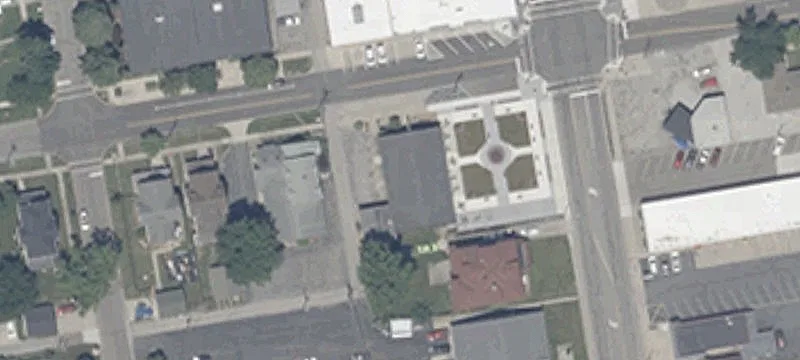 111 Rush St