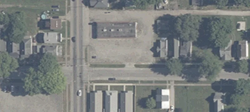 1300 3rd Ave